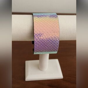 Vintage Y2K Women's Chunky Purple Embossed Cuff Patent Bracelet Scene Emo Grunge